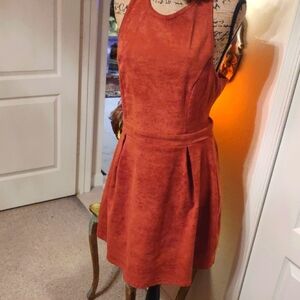 Elegant Rust Sleeveless Dress mini